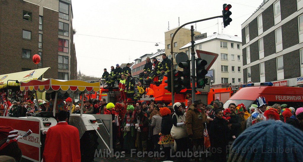 Feuerwehr Rettungsdienst Koelner Rosenmontagszug 2010 P022.JPG